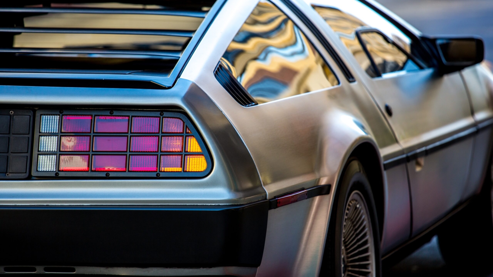 Rad-Delorean-scaled